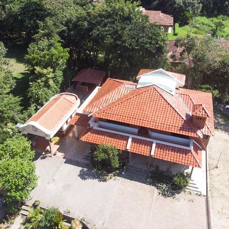 Garden House Hotel วิลกาบัมบา ภายนอก รูปภาพ